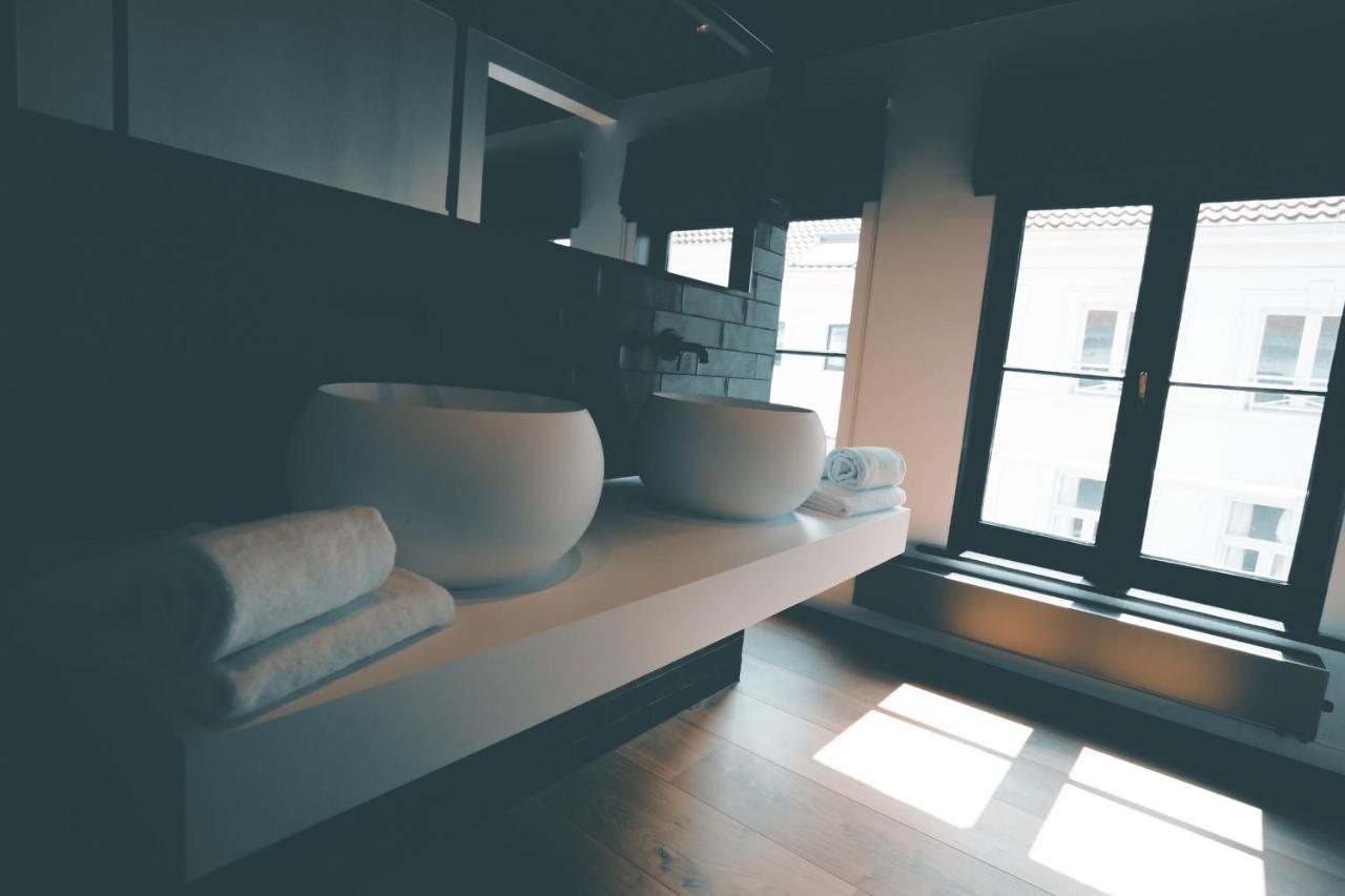 Appartement Nocturne à Bruges Extérieur photo